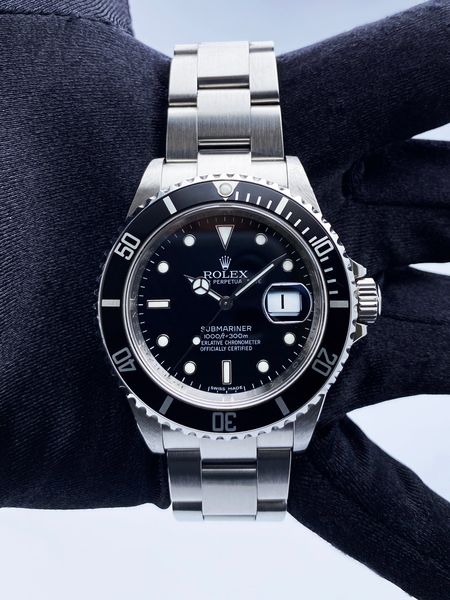 Rolex Submariner 16610